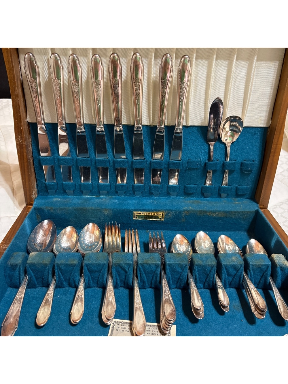 Silver Plate Flatware 43 pc. GARDENIA 1941 by Wm. Rogers & Son